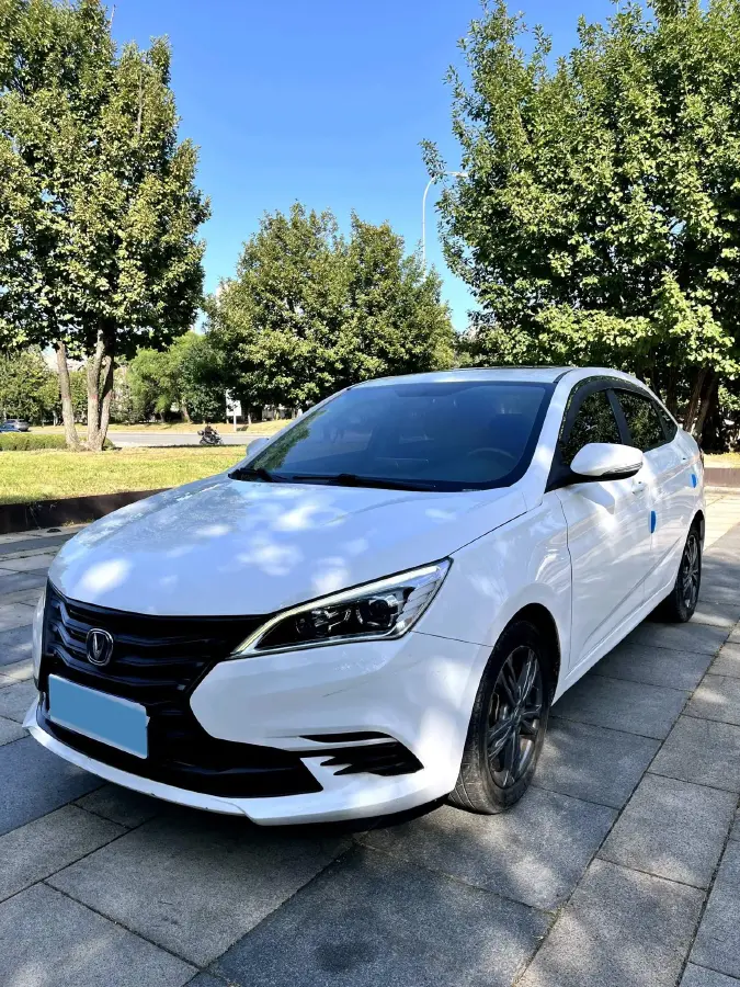 2021 ChangAn Eado DT 1.6L 125HP L4 5MT