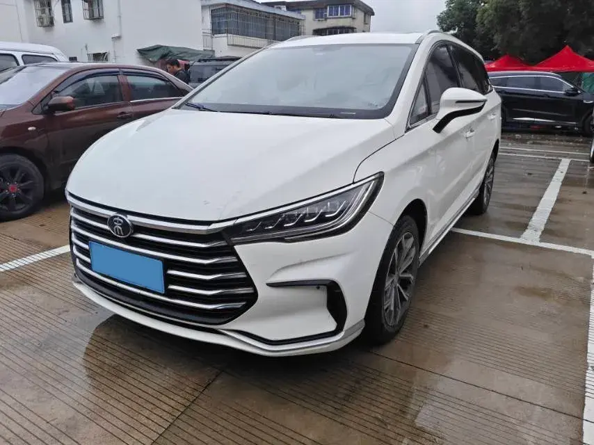 2021 BYD Song MAX 1.5T 160HP L4 6DCT 2021 BYD Song MAX 1.5T 160HP L4 6DCT