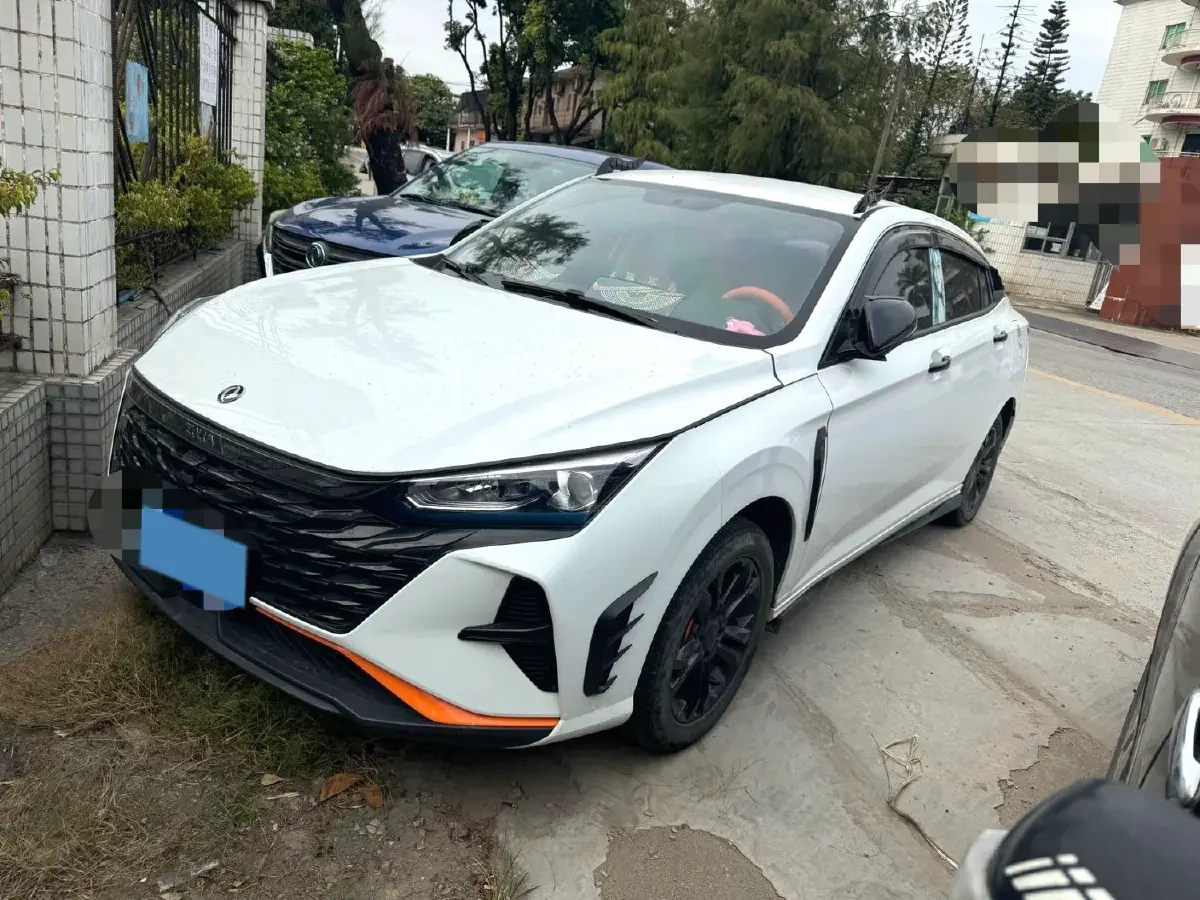 2023 DongFeng Aeolus YiXuan 1.5L 125HP L4 6DCT