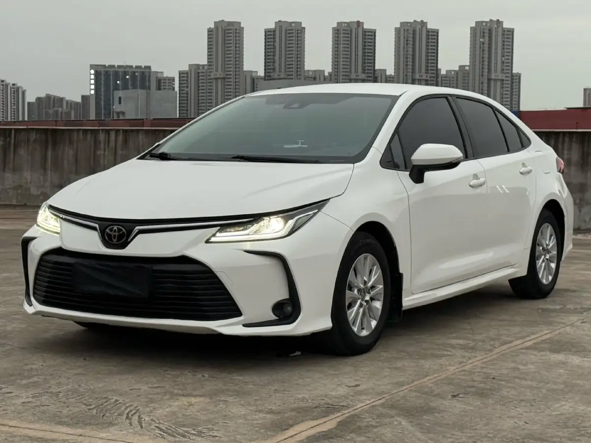 2021 Toyota Corolla 1.2T 116HP L4 CVT