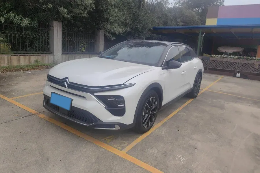 2021 Citroen C5 X 1.6T 175HP L4 8AT,autocango,china used car exporter,china ev exporter,chinese used car exporter,chinese used ev exporter