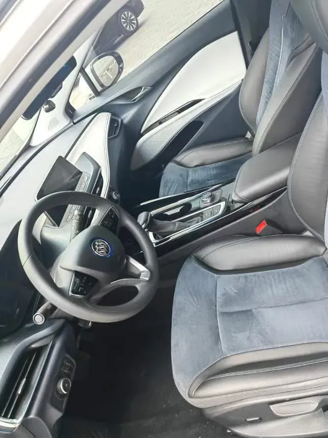 2019 Buick Velite 6 BEV 35KWH,autocango,china used car exporter,china ev exporter,chinese used car exporter,chinese used ev exporter