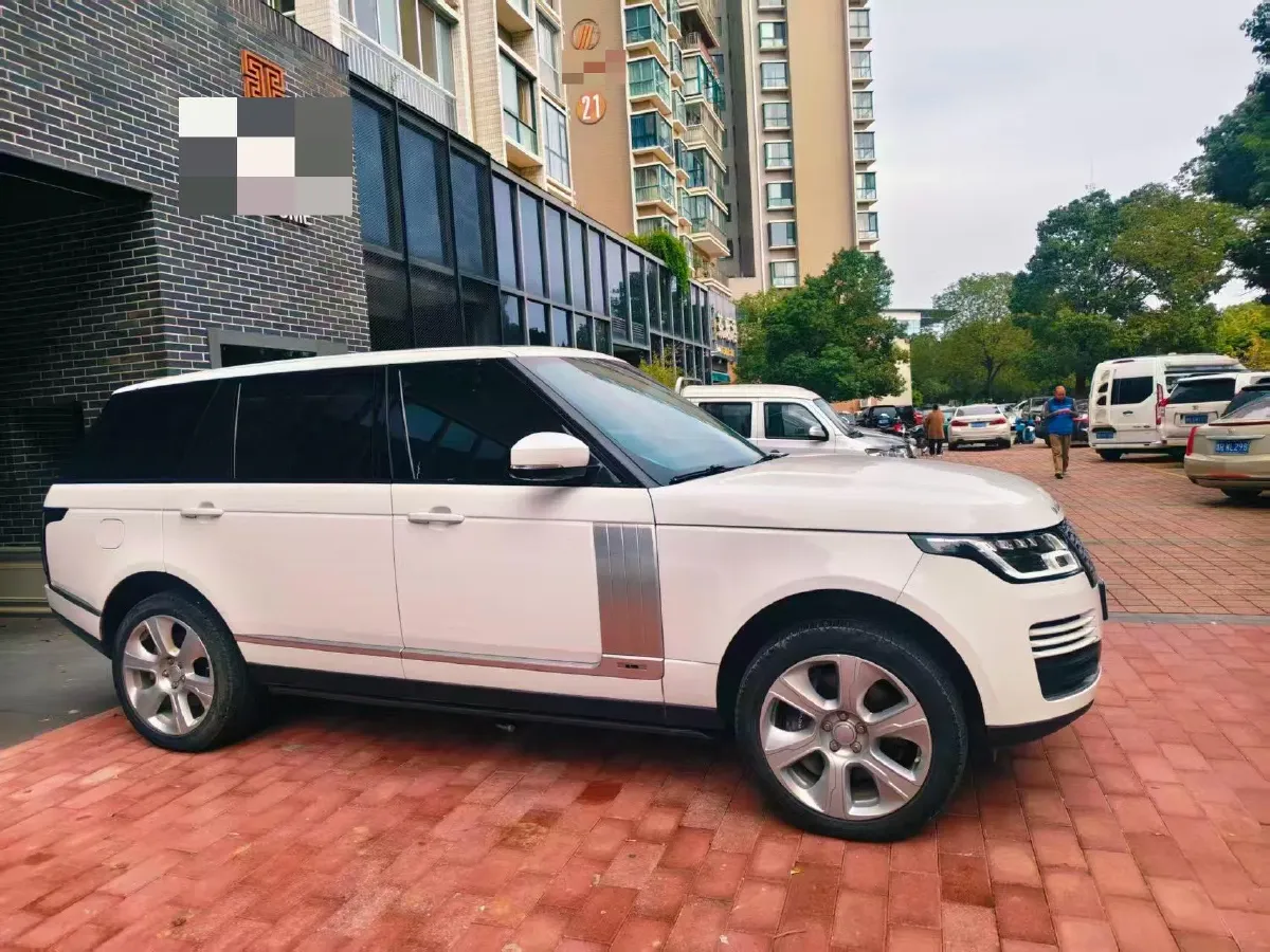 2020 Land Rover Range Rover 3.0T 400HP L6 8AT,autocango,china used car exporter,china ev exporter,chinese used car exporter,chinese used ev exporter