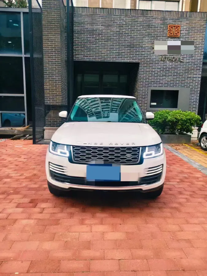 2020 Land Rover Range Rover 3.0T 400HP L6 8AT,autocango,china used car exporter,china ev exporter,chinese used car exporter,chinese used ev exporter