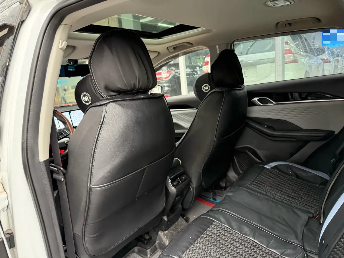 2022 Geely Coolray 1.5T 181HP L4 7DCT,autocango,china used car exporter,china ev exporter,chinese used car exporter,chinese used ev exporter