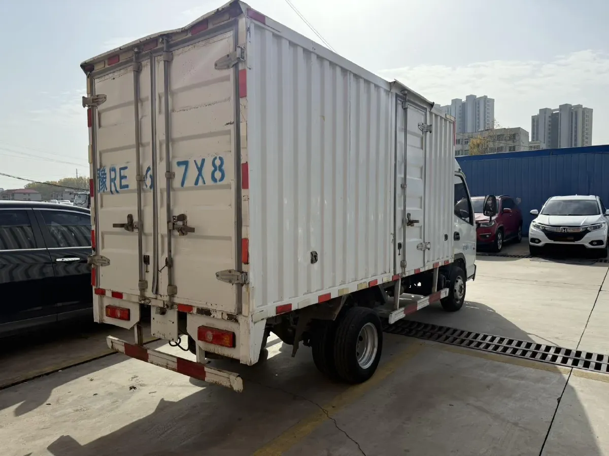 2018 ChangAn Kaicene ShenQi T20 1.5L 112HP L4 5MT,autocango,china used car exporter,china ev exporter,chinese used car exporter,chinese used ev exporter