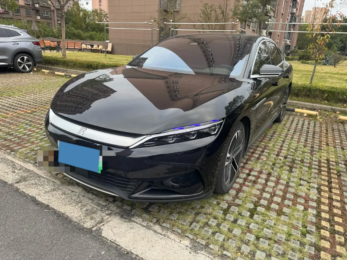 2023 BYD Han BEV 72KWH