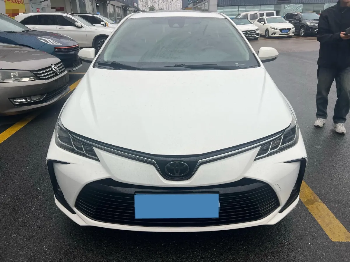 2021 Toyota Corolla 1.2T 116HP L4 CVT,autocango,china used car exporter,china ev exporter,chinese used car exporter,chinese used ev exporter