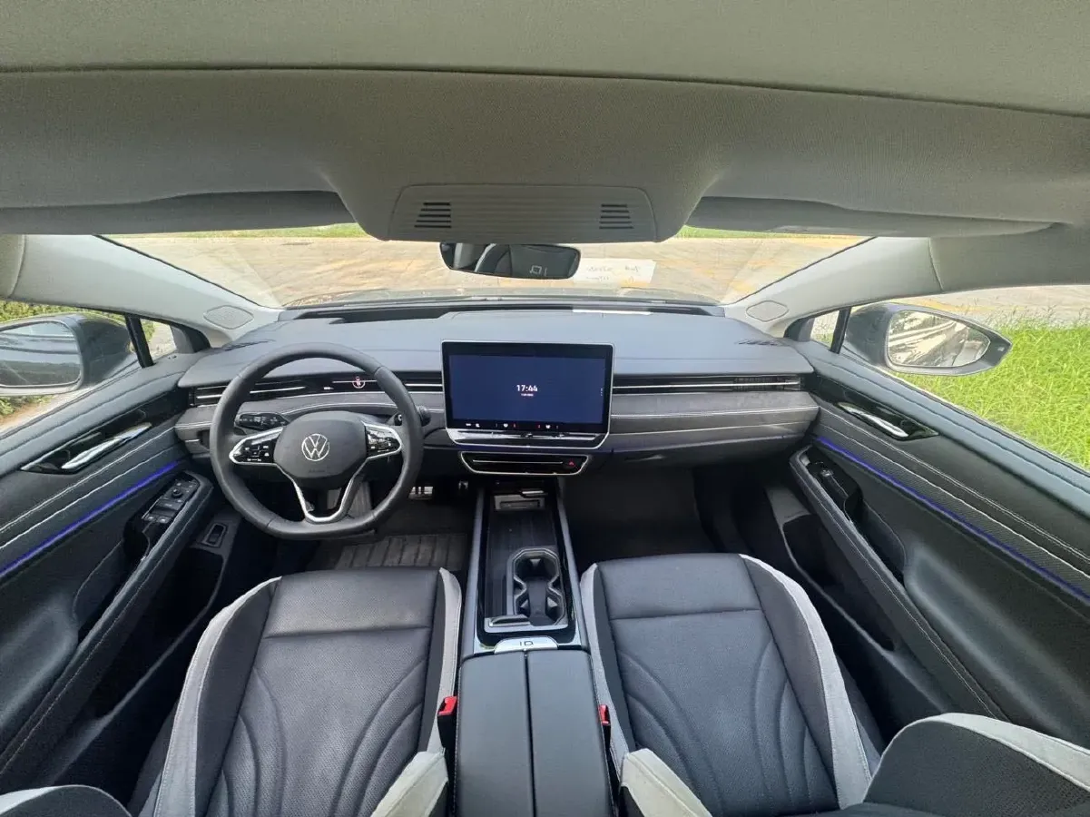 2024 Volkswagen ID.7 Vizzion BEV 84.8KWH,autocango,china used car exporter,china ev exporter,chinese used car exporter,chinese used ev exporter