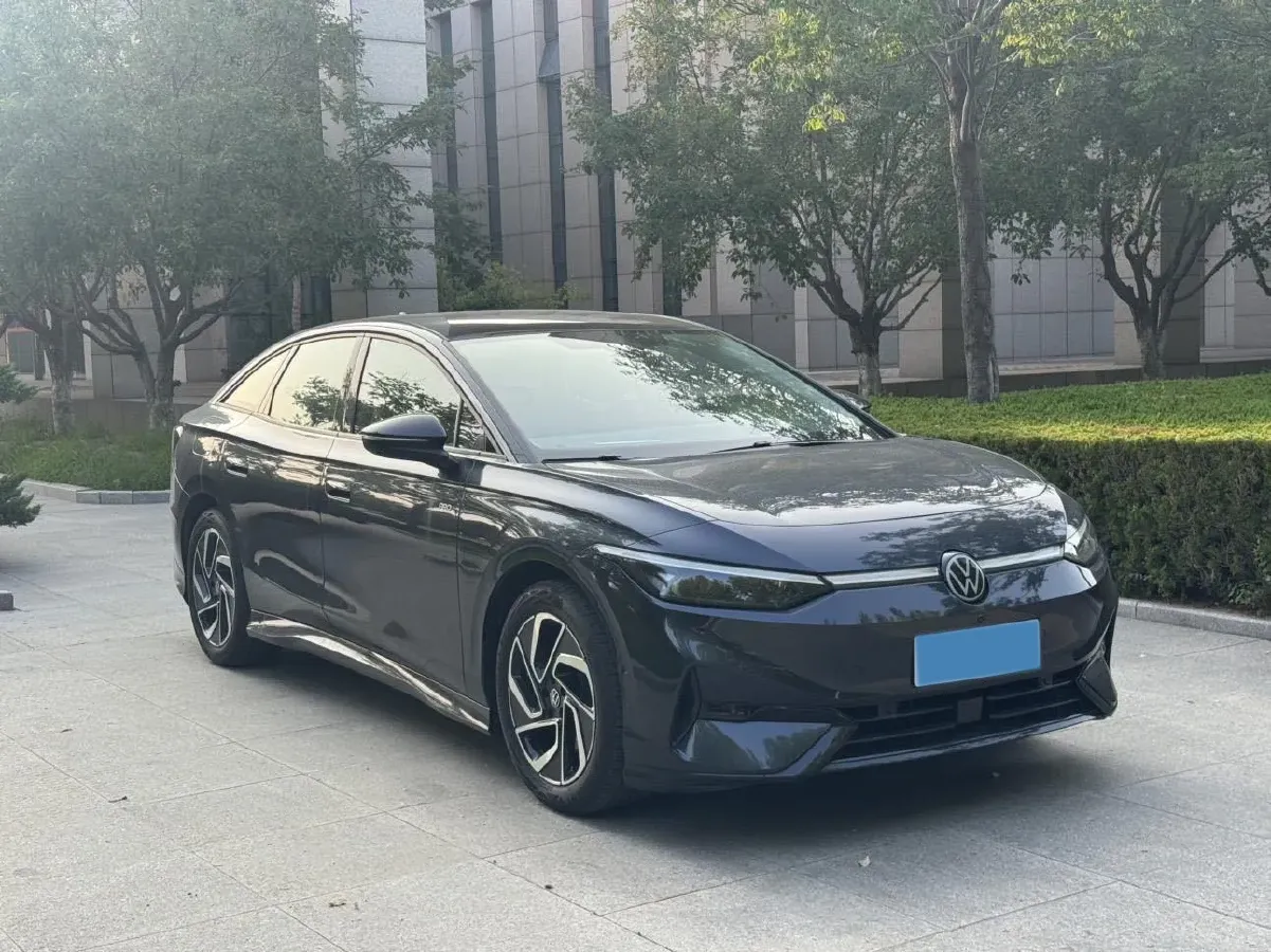 2024 Volkswagen ID.7 Vizzion BEV 84.8KWH,autocango,china used car exporter,china ev exporter,chinese used car exporter,chinese used ev exporter
