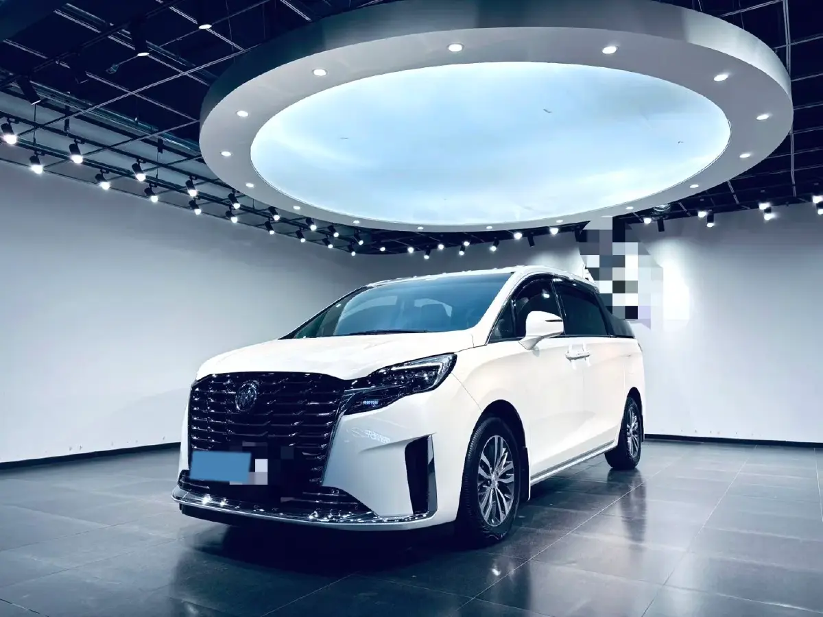 2023 Buick GL8 2.0T 237HP L4 9AT