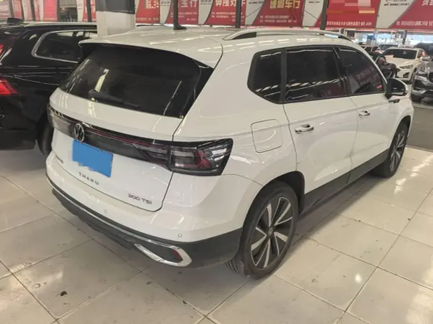 2023 VOLKSWAGEN THARU thumbnail 4