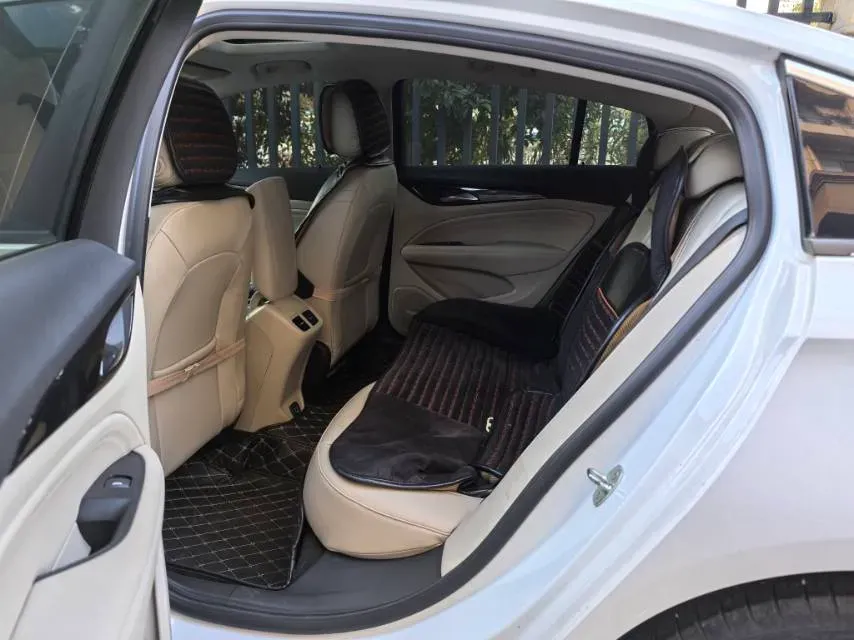 2020 Buick Regal 1.5T 169HP L4 9AT,autocango,china used car exporter,china ev exporter,chinese used car exporter,chinese used ev exporter