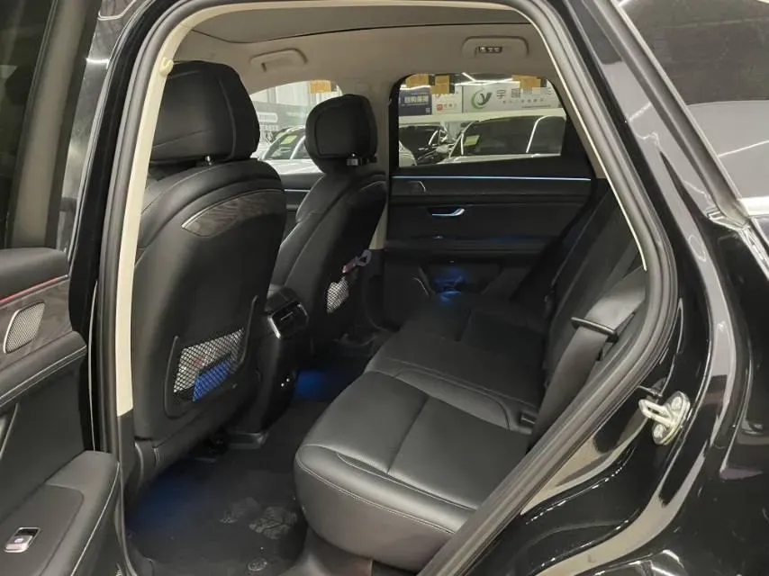 2022 AITO AITO M5 Range Extended 125HP REEV 40KWH,autocango,china used car exporter,china ev exporter,chinese used car exporter,chinese used ev exporter