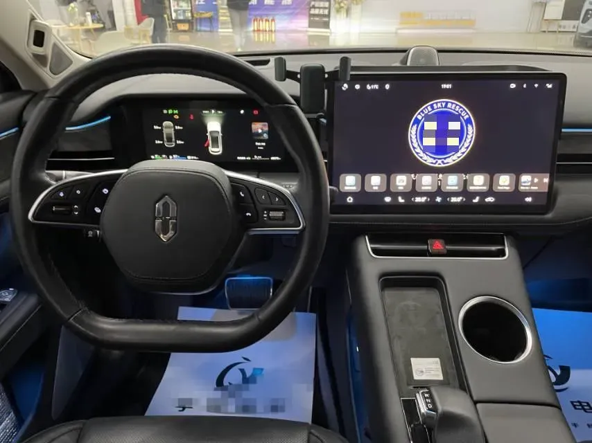 2022 AITO AITO M5 Range Extended 125HP REEV 40KWH,autocango,china used car exporter,china ev exporter,chinese used car exporter,chinese used ev exporter