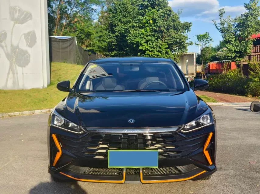 2024 DongFeng Aeolus YiXuan MAX 1.5T 197HP L4 7DCT,autocango,china used car exporter,china ev exporter,chinese used car exporter,chinese used ev exporter