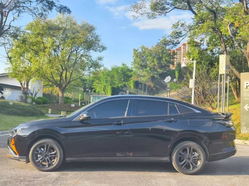 2024 DongFeng Aeolus YiXuan MAX 1.5T 197HP L4 7DCT,autocango,china used car exporter,china ev exporter,chinese used car exporter,chinese used ev exporter