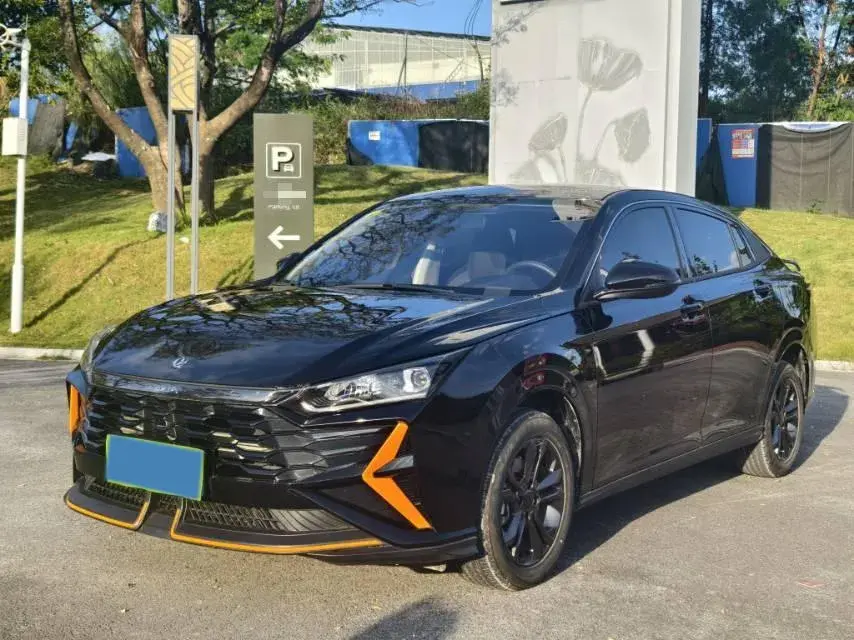 2024 DongFeng Aeolus YiXuan MAX 1.5T 197HP L4 7DCT