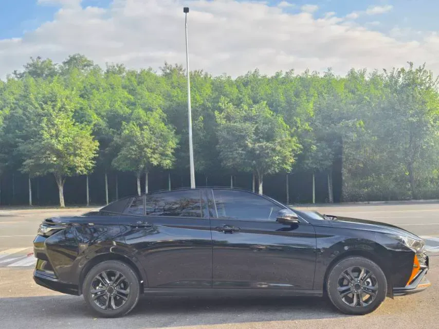 2024 DongFeng Aeolus YiXuan MAX 1.5T 197HP L4 7DCT,autocango,china used car exporter,china ev exporter,chinese used car exporter,chinese used ev exporter