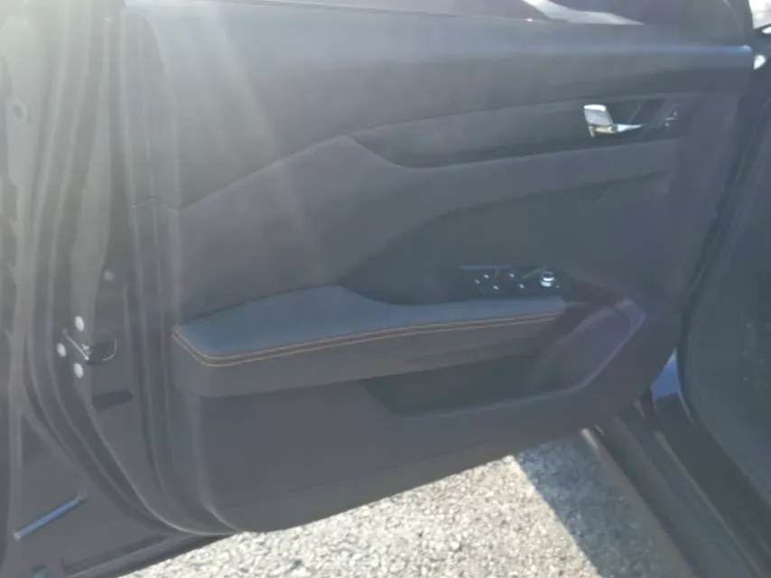 2024 DongFeng Aeolus YiXuan MAX 1.5T 197HP L4 7DCT,autocango,china used car exporter,china ev exporter,chinese used car exporter,chinese used ev exporter