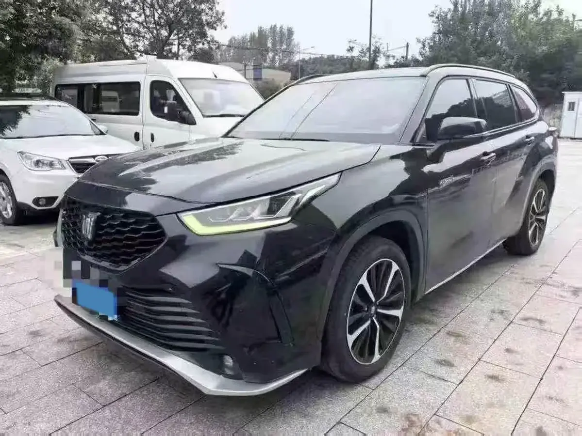 2021 Toyota Crown Kluger 2.5L 192HP L4 E-CVT Hybrid