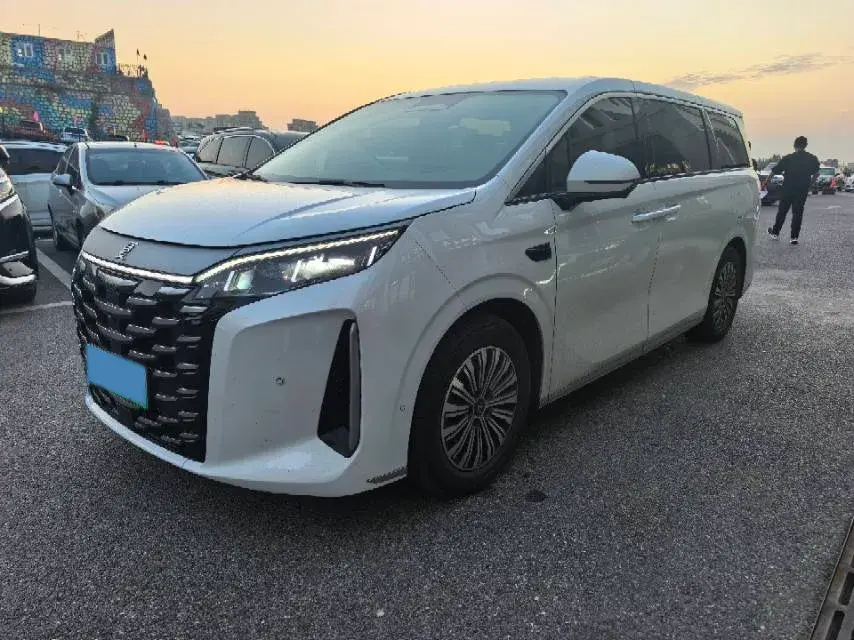 2025 BYD Xia 1.5T 156HP L4 E-CVT PHEV 36.6KWH