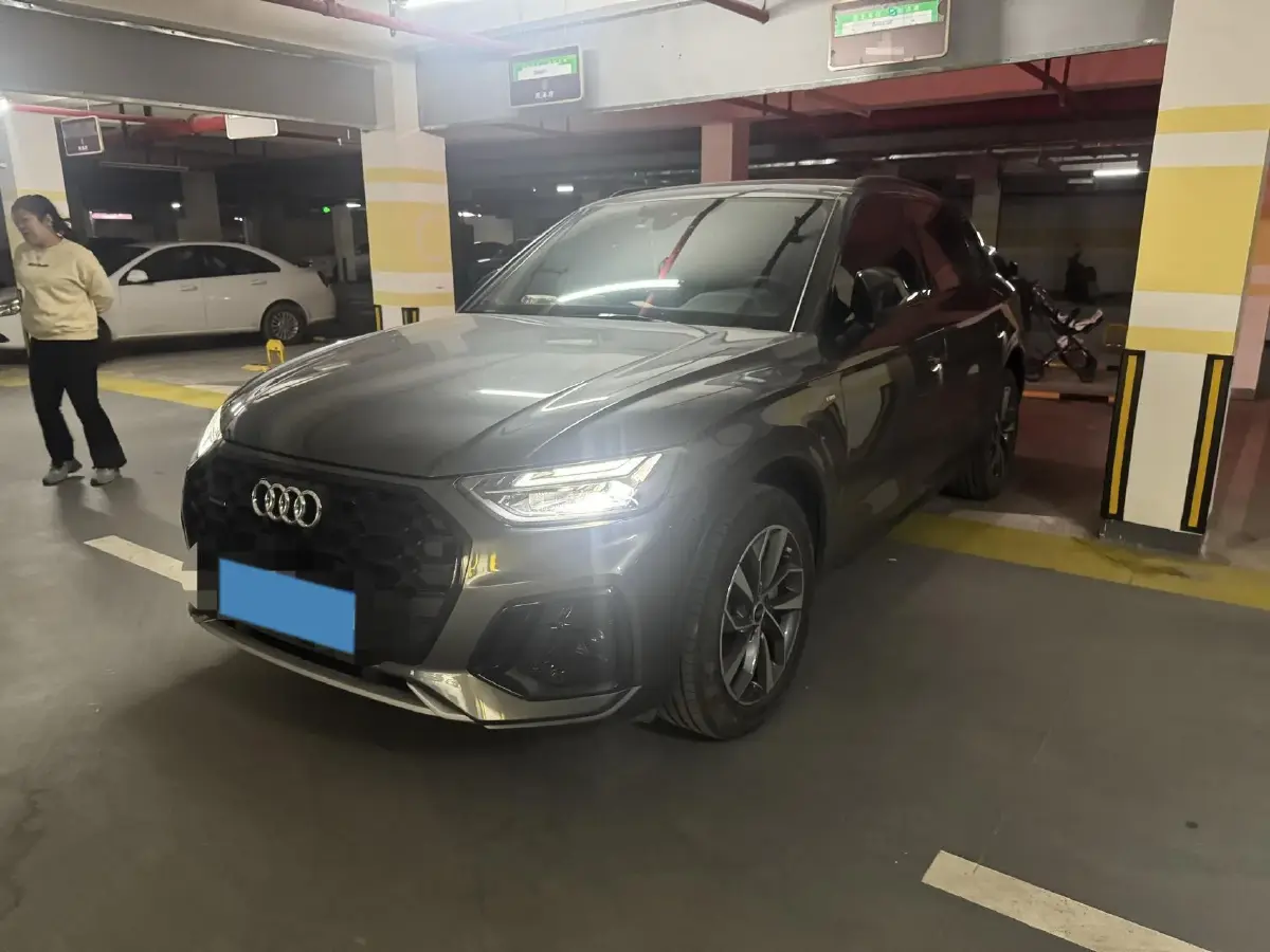 2023 Audi Q5L 2.0T 245HP L4 7DCT