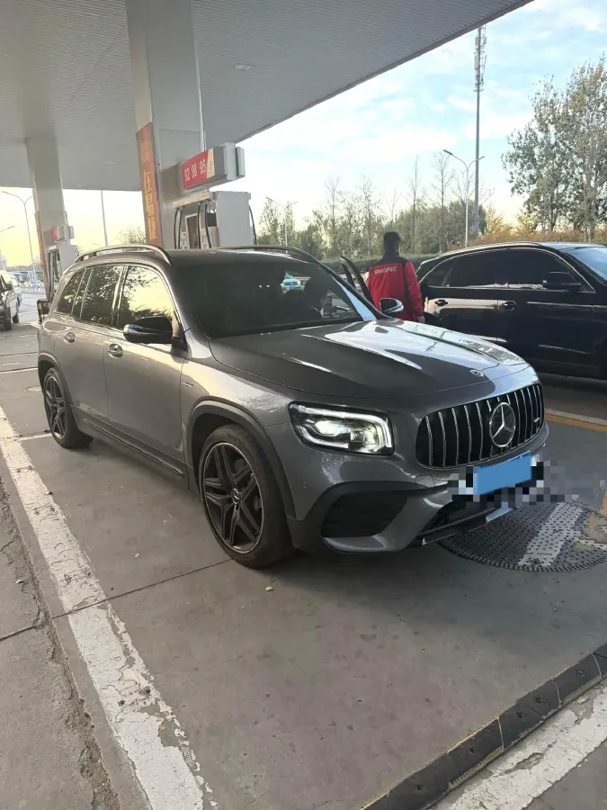 2023 Mercedes-Benz GLB AMG 2.0T 306HP L4 8DCT,autocango,china used car exporter,china ev exporter,chinese used car exporter,chinese used ev exporter
