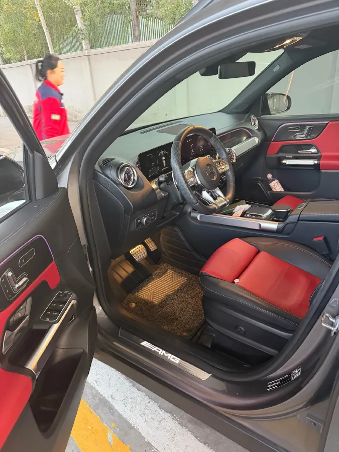 2023 Mercedes-Benz GLB AMG 2.0T 306HP L4 8DCT,autocango,china used car exporter,china ev exporter,chinese used car exporter,chinese used ev exporter