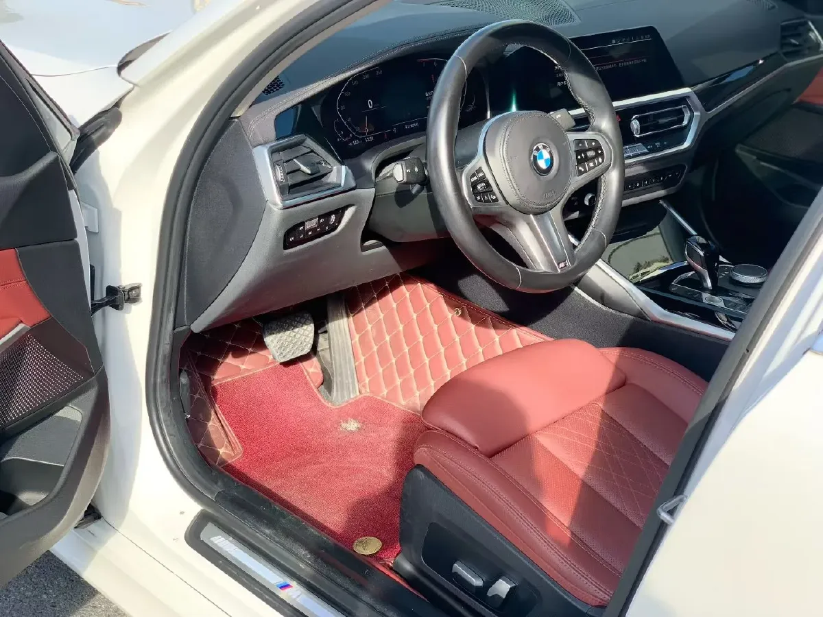 2022 BMW 3 Series 2.0T 156HP L4 8AT,autocango,china used car exporter,china ev exporter,chinese used car exporter,chinese used ev exporter