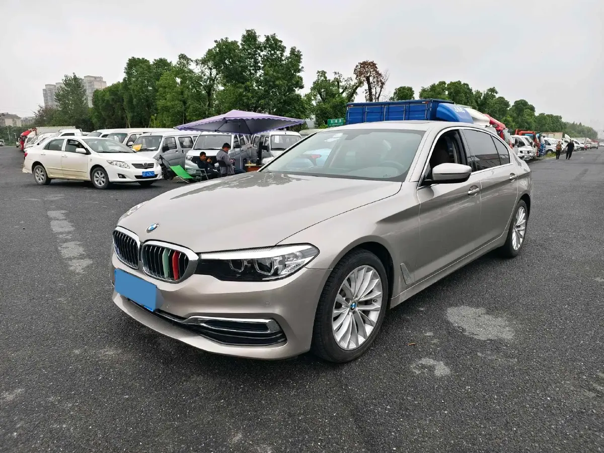 2020 BMW 5 Series 2.0T 184HP L4 8AT