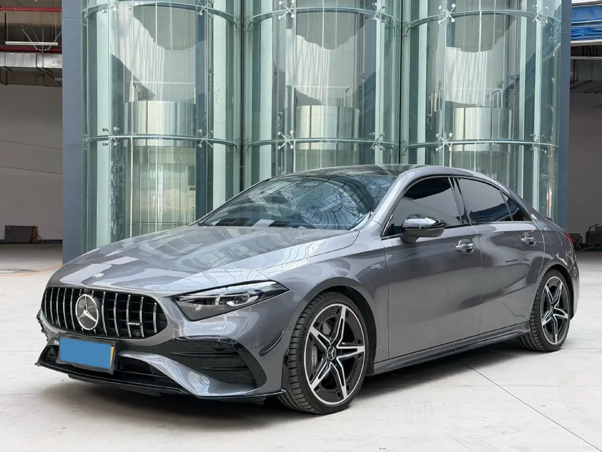 2024 Mercedes-Benz A AMG 2.0T 306HP L4 8DCT