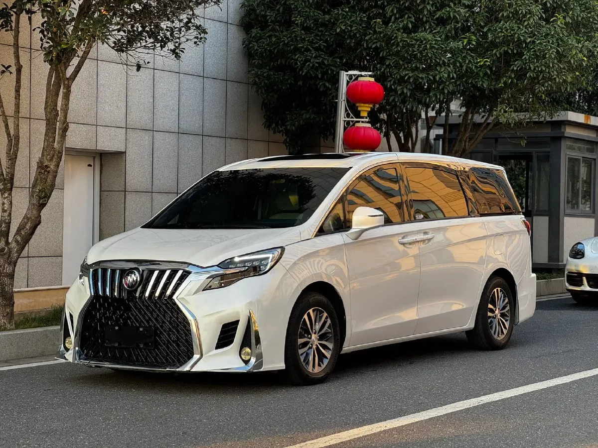 2021 Buick GL8 2.0T 237HP L4 9AT,autocango,china used car exporter,china ev exporter,chinese used car exporter,chinese used ev exporter