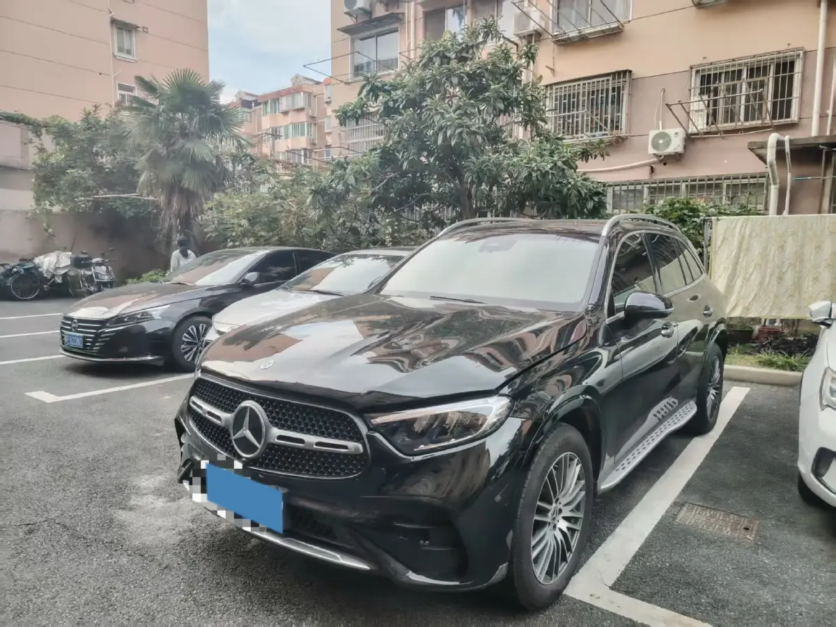 2025 Mercedes-Benz GLC Class 2.0T 258HP L4 9AT