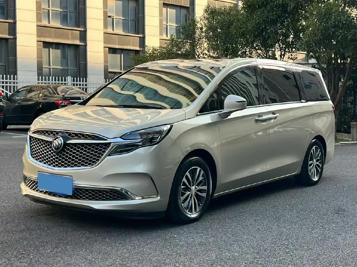 2022 Buick GL8 2.0T 237HP L4 9AT