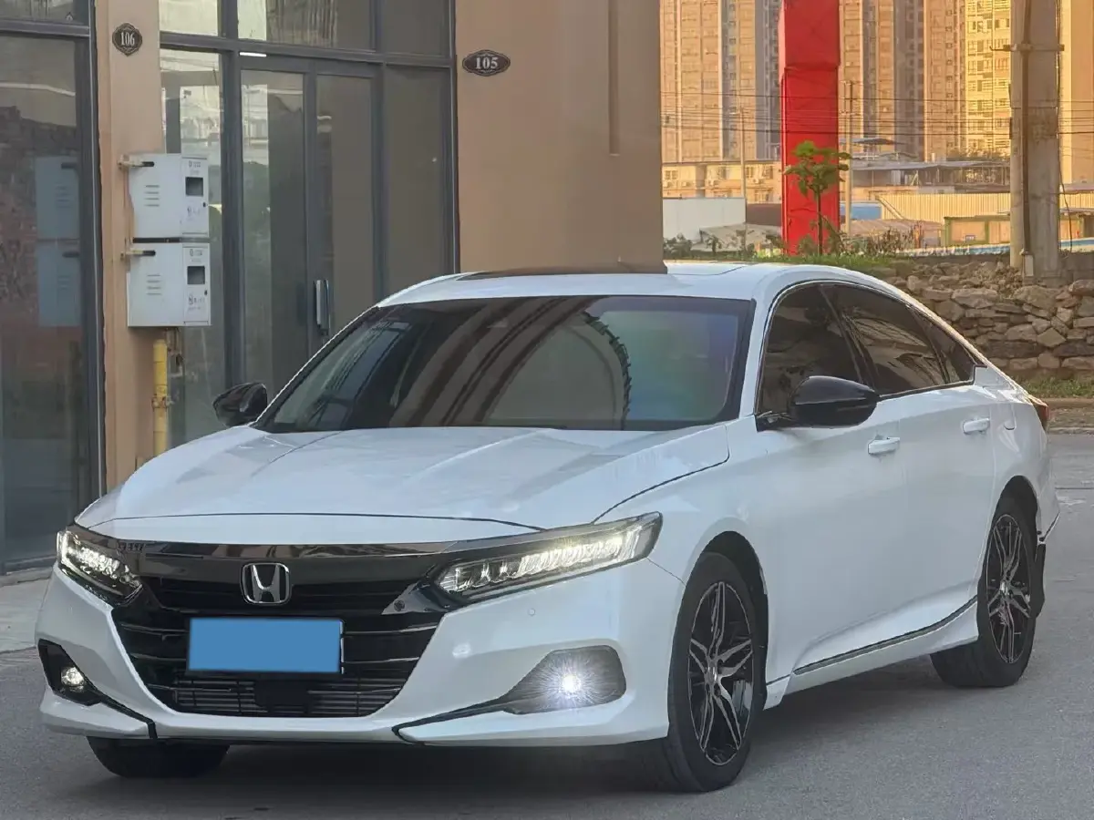 2022 Honda Accord 1.5T 194HP L4 CVT