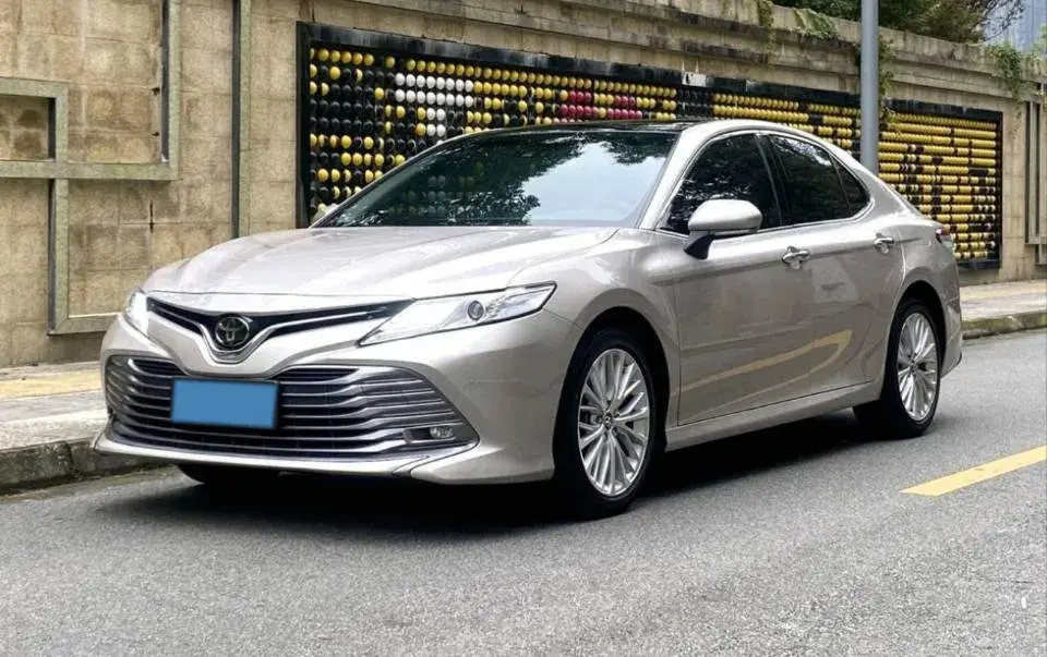 2018 Toyota Camry 2.5L 209HP L4 8AT 2018 Toyota Camry 2.5L 209HP L4 8AT