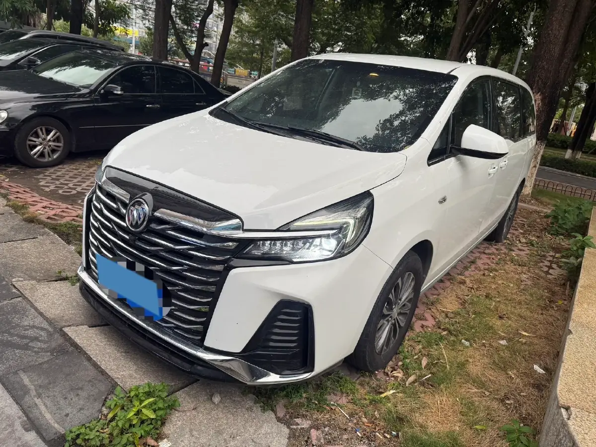 2023 Buick GL8 2.0T 237HP L4 9AT