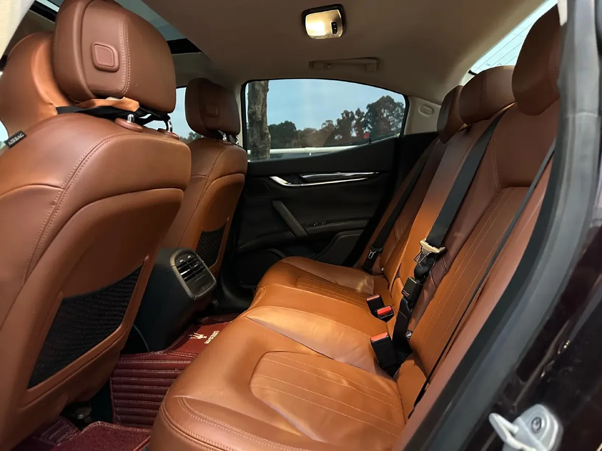 2017 Maserati Ghibli 3.0T 350HP V6 8AT,autocango,china used car exporter,china ev exporter,chinese used car exporter,chinese used ev exporter