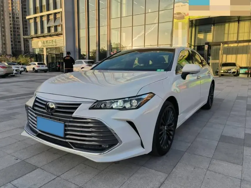 2019 Toyota Avalon 2.0L 178HP L4 CVT