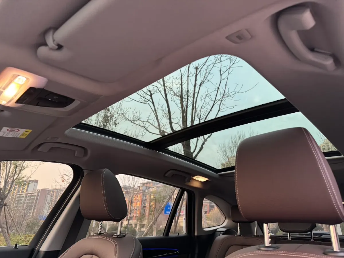 2022 BMW X1 1.5T 140HP L3 7DCT,autocango,china used car exporter,china ev exporter,chinese used car exporter,chinese used ev exporter