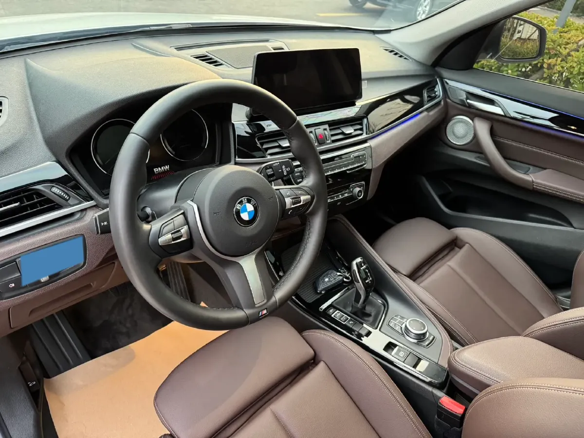 2022 BMW X1 1.5T 140HP L3 7DCT,autocango,china used car exporter,china ev exporter,chinese used car exporter,chinese used ev exporter