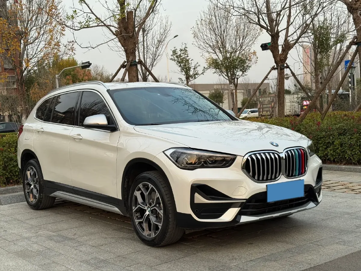 2022 BMW X1 1.5T 140HP L3 7DCT,autocango,china used car exporter,china ev exporter,chinese used car exporter,chinese used ev exporter
