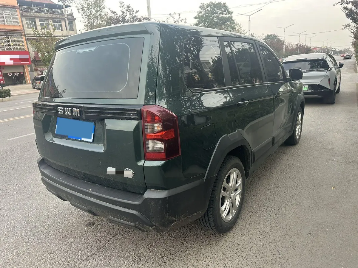 2022 SWM Big Tiger 1.5L 116HP L4 5MT,autocango,china used car exporter,china ev exporter,chinese used car exporter,chinese used ev exporter