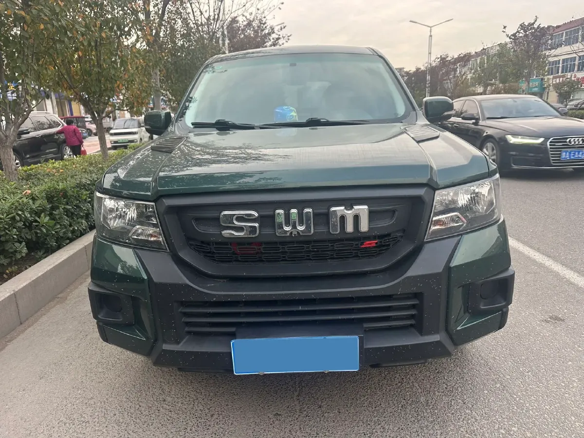 2022 SWM Big Tiger 1.5L 116HP L4 5MT,autocango,china used car exporter,china ev exporter,chinese used car exporter,chinese used ev exporter