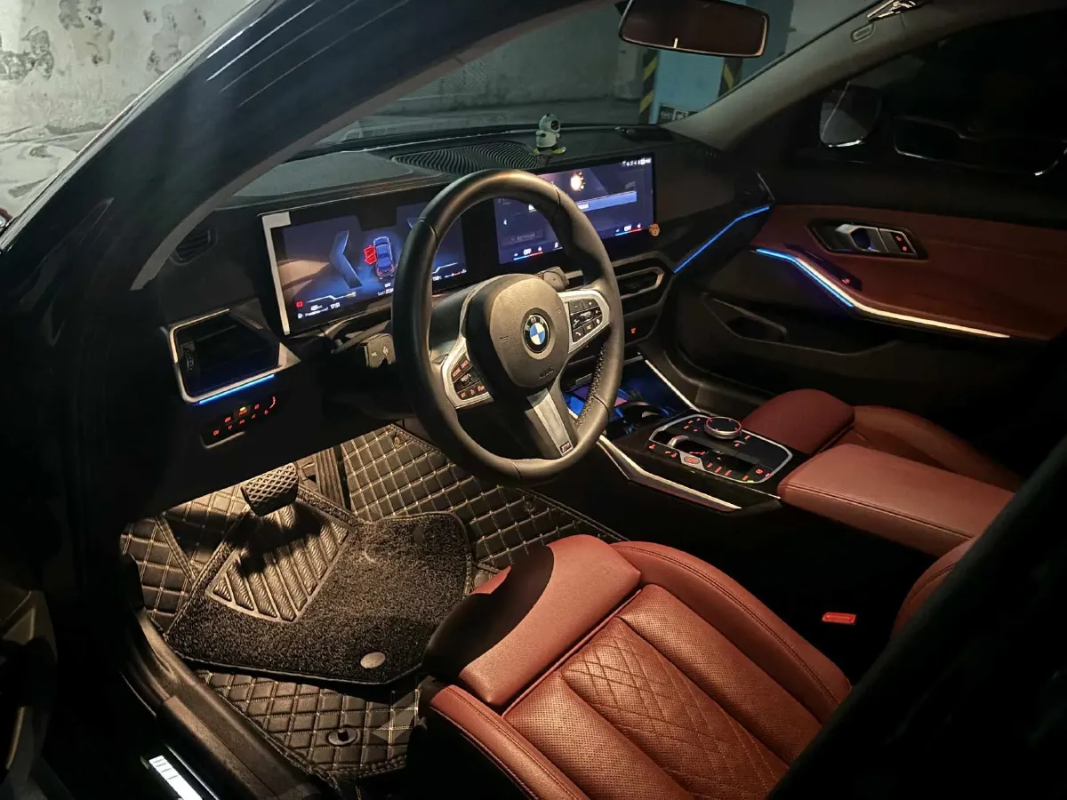 2024 BMW 3 Series 2.0T 184HP L4 8AT,autocango,china used car exporter,china ev exporter,chinese used car exporter,chinese used ev exporter