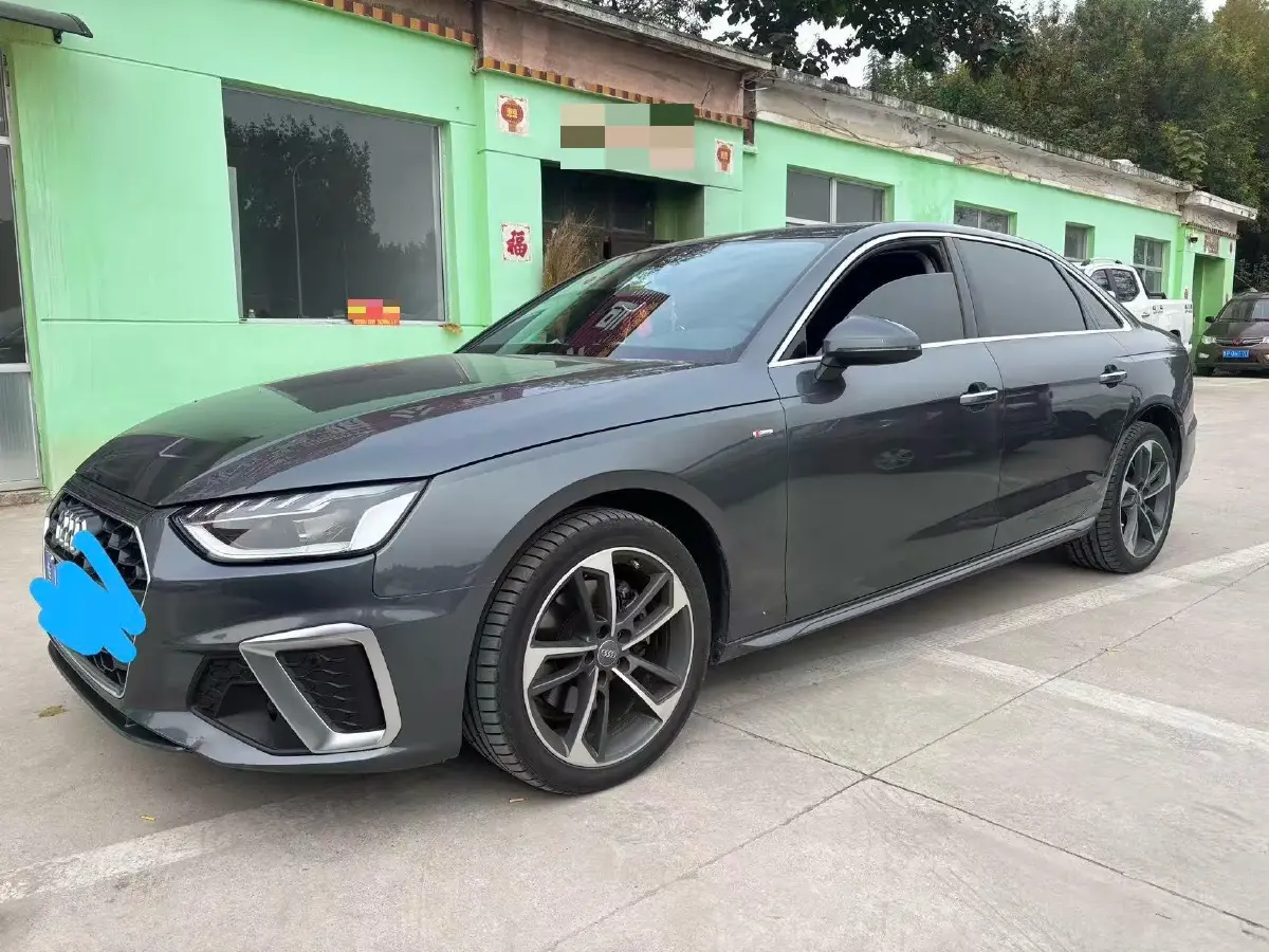 2020 Audi A4L 2.0T 190HP L4 7DCT