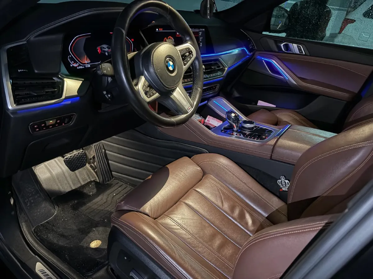 2021 BMW X6 2.0T 265HP L4 8AT,autocango,china used car exporter,china ev exporter,chinese used car exporter,chinese used ev exporter