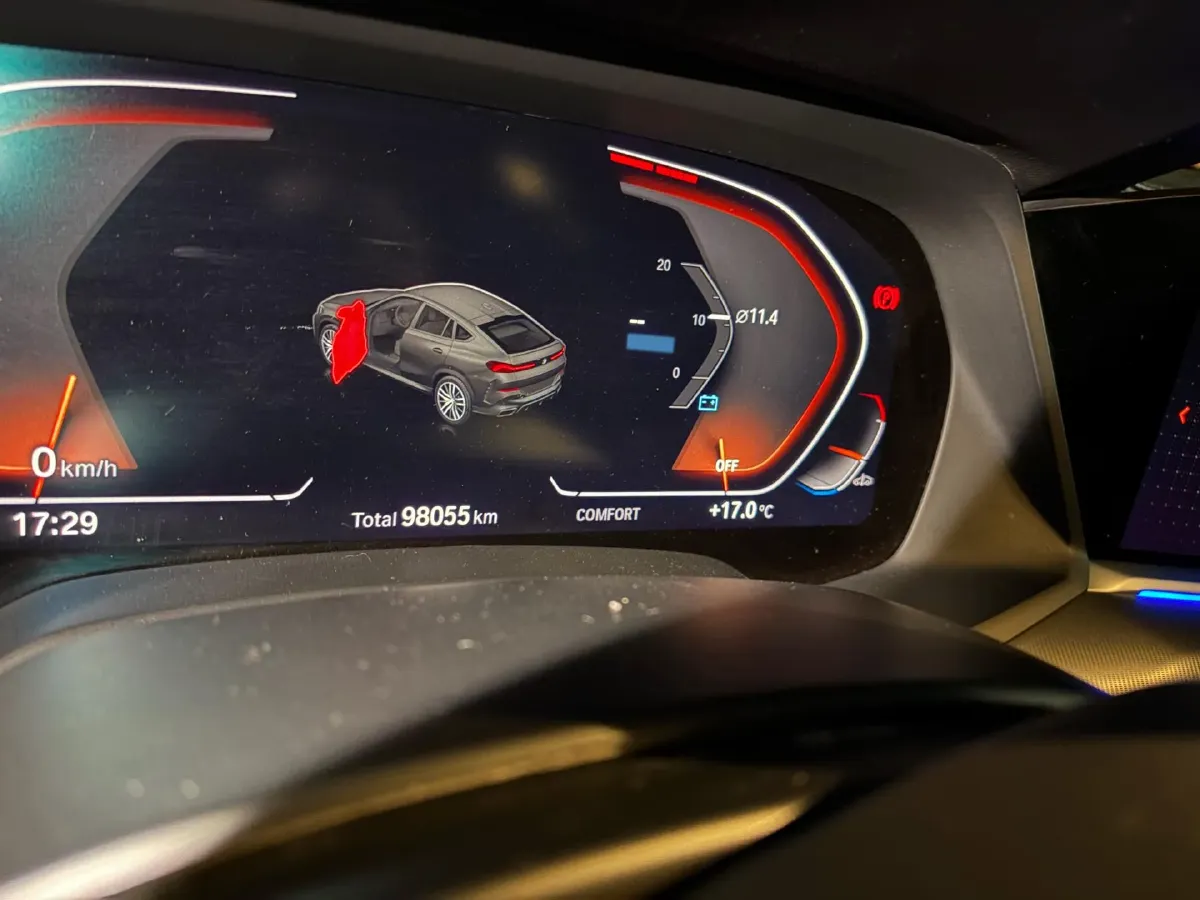 2021 BMW X6 2.0T 265HP L4 8AT,autocango,china used car exporter,china ev exporter,chinese used car exporter,chinese used ev exporter