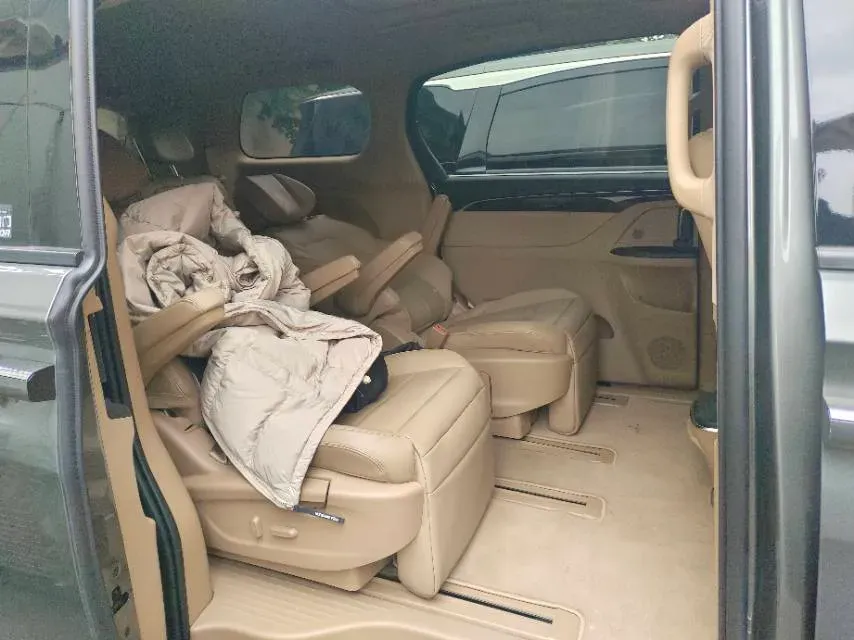 2018 Buick GL8 2.0T 260HP L4 6AT,autocango,china used car exporter,china ev exporter,chinese used car exporter,chinese used ev exporter